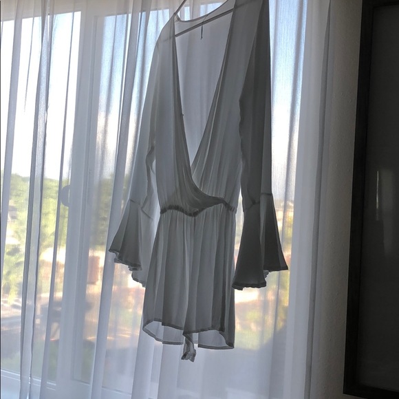 Indah white romper - Picture 2 of 4